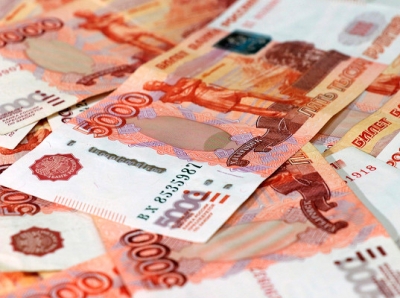 ЦБ даст право проводить платежи россиян не только банкам
